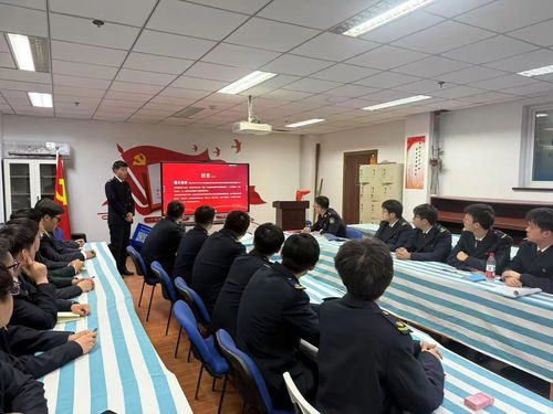 船舶與海洋工程學(xué)院 向陽啟航 志愿宣講團(tuán)開展遵義會議精神系列宣講活動